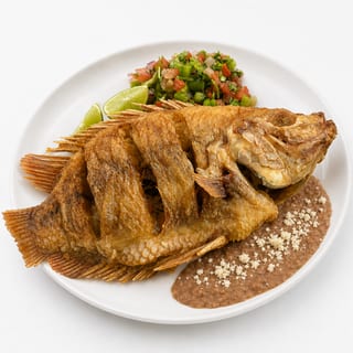 Whole Tilapia Fried Fish (Mojarra Frita)
