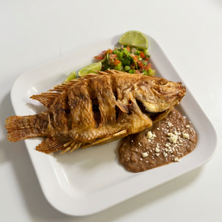 Whole Tilapia Fried Fish (Mojarra Frita)