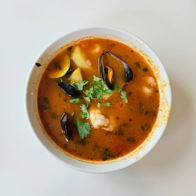 7 Seas Soup (Siete Mares).